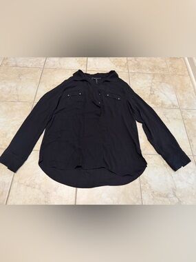 BCBG Maxazria Shirt Womens Medium Black long Sleeve